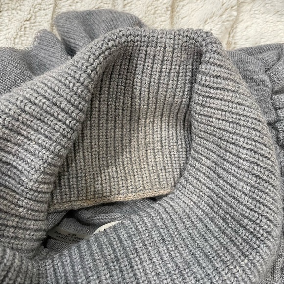 Alice + Olivia Grey Libbie Ruffled Pullover Sweater - Picture 9 of 9